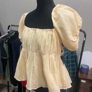 Astr Light Yellow Puff Sleeve Blouse